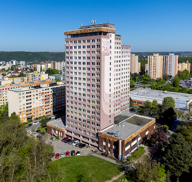 Discover a Peaceful Location with Excellent Accessibility – Prague Modřany