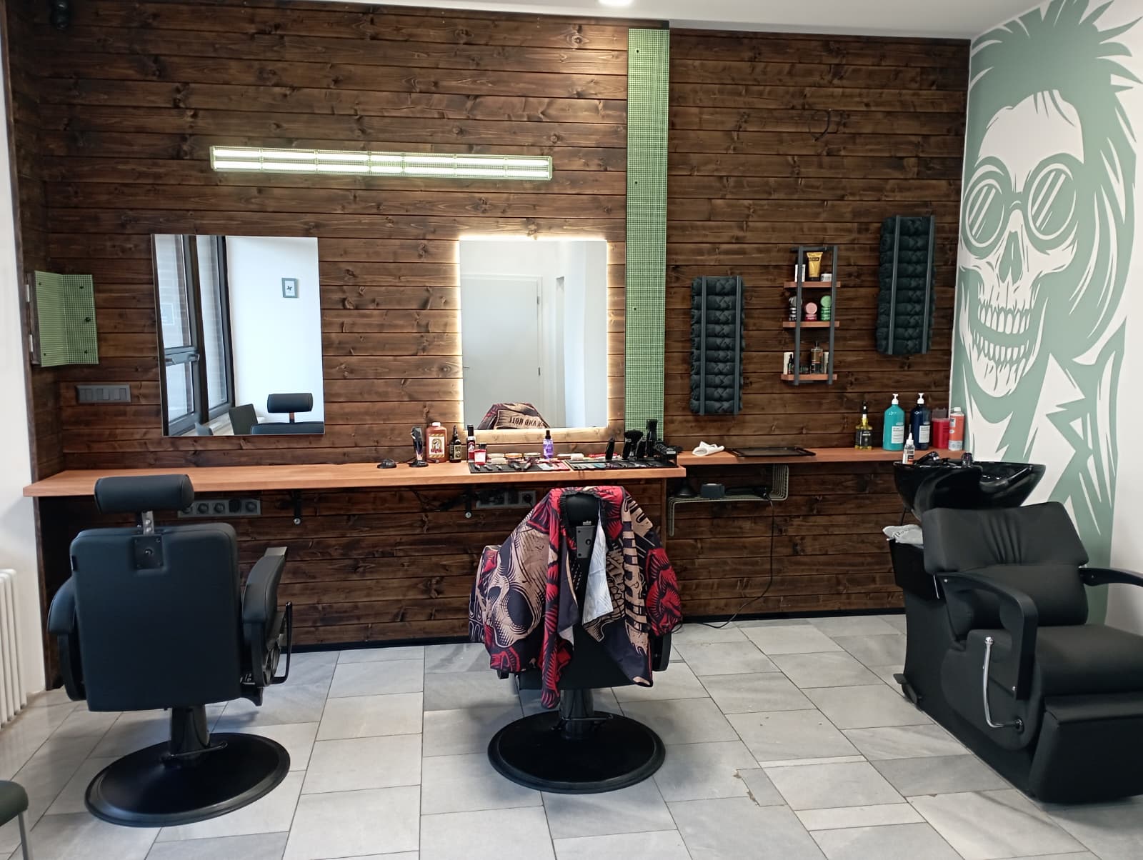 Nový Barbershop v TVM TOWER